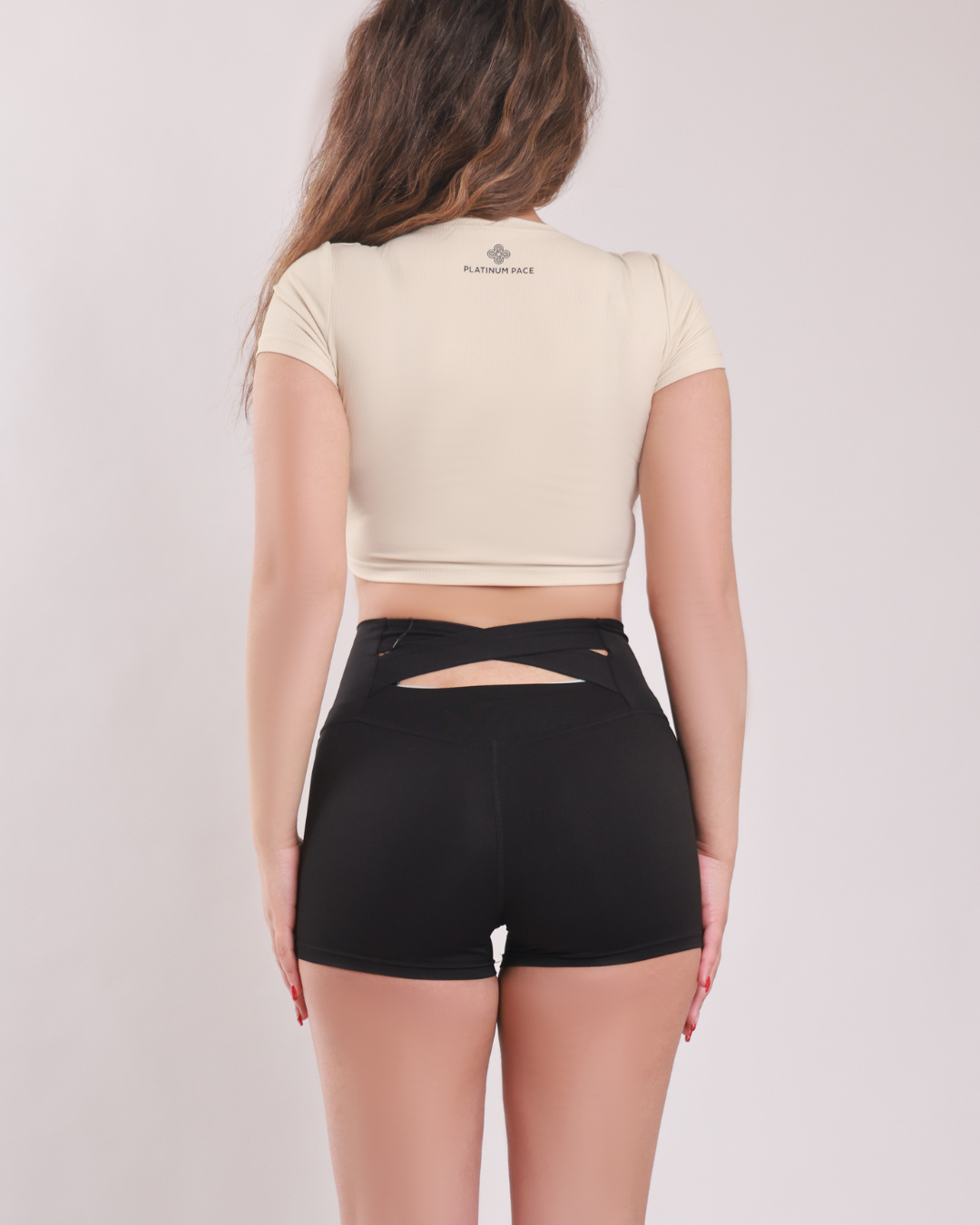 Taya Shorts Beige