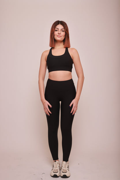 Grace Set Black White